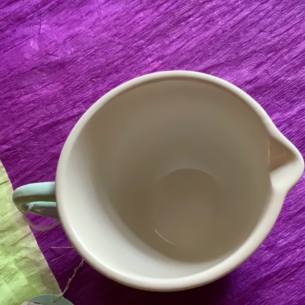 Mixing cup - Picture 3 of 3
